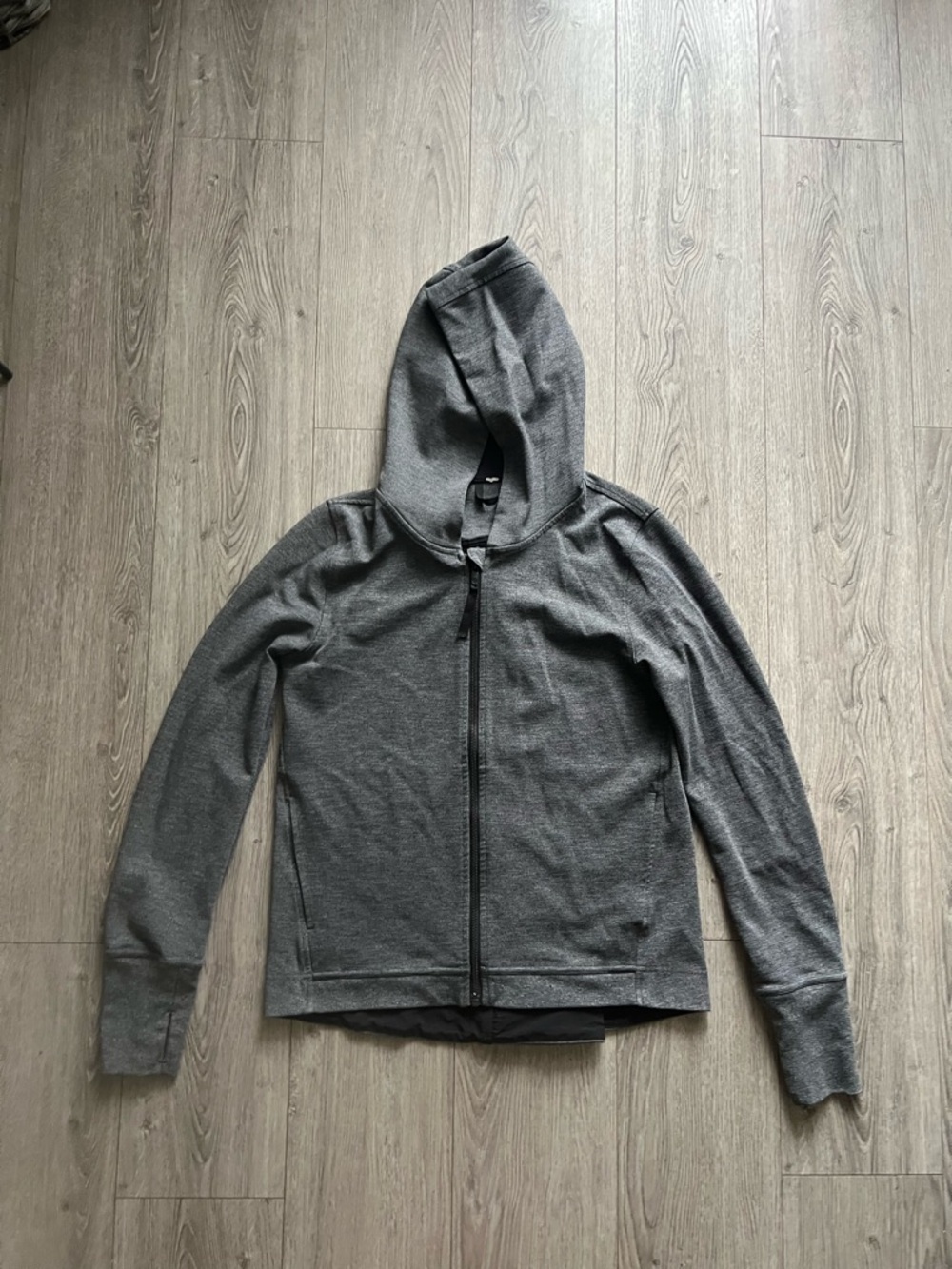 Gray Lululemon Zip-Up Hooded Jacket 10 us size (5)